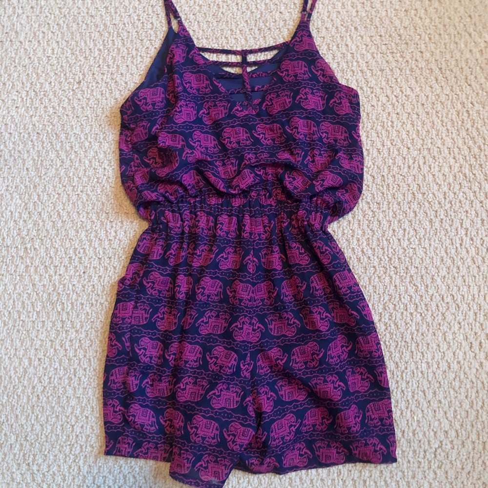 Buttons Elephant Romper - Picture 2 of 3